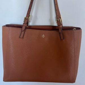 Like New Tory Burch Saffiano Robinson Tote